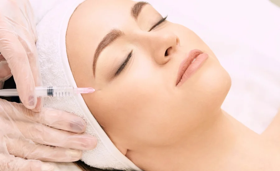 03.Dermatolog Dr. Muge Karaali Mezoterapi