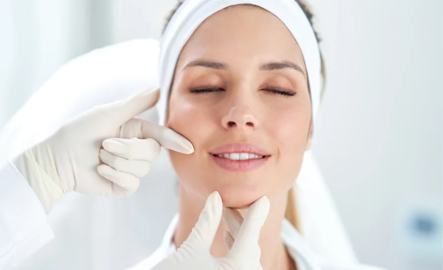 10.Dermatolog Dr. Muge Karaali Dis Sikma masseter Botoksu